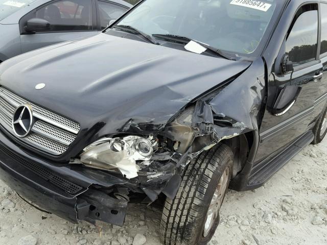 4JGAB57E25A531405 - 2005 MERCEDES-BENZ ML 350 BLACK photo 9