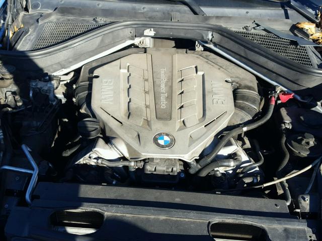 5UXZV8C56BL418495 - 2011 BMW X5 XDRIVE5 ნაცრისფერი ფოტო 7