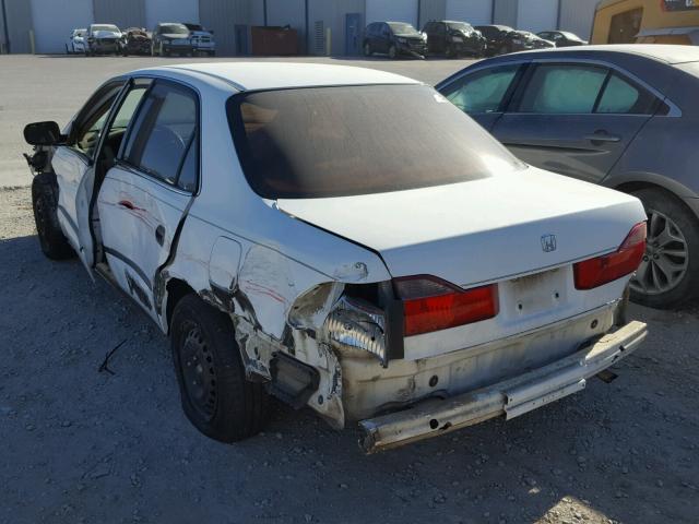 JHMCG5649XC030783 - 1999 HONDA ACCORD LX WHITE photo 3