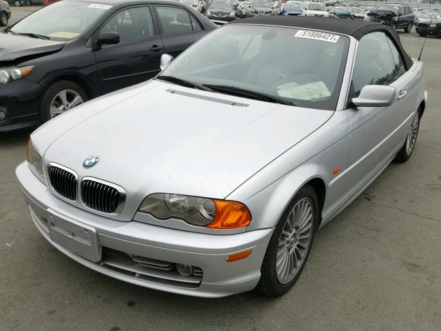 WBABS53441JU83354 - 2001 BMW 330 CI SILVER photo 2