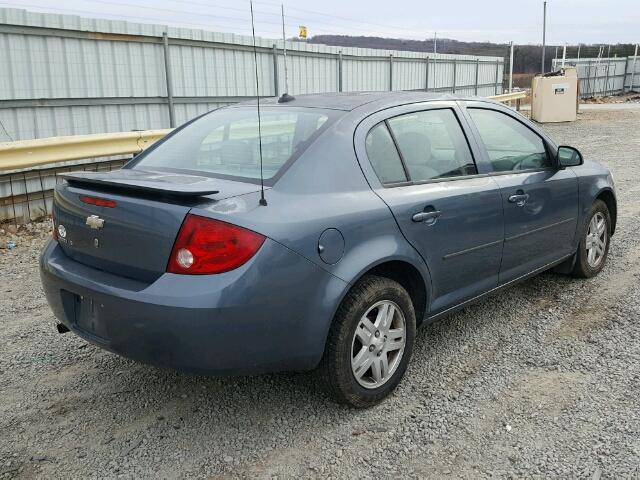 1G1AL52F057524833 - 2005 CHEVROLET COBALT LS TURQUOISE photo 4