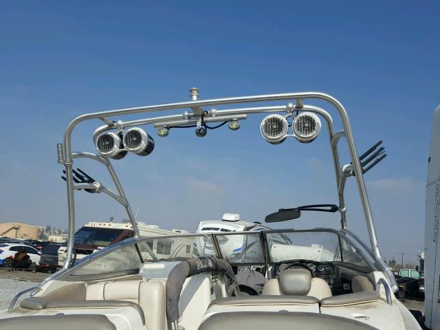 YAMC1359K708 - 2008 MAHINDRA AND MAHINDRA MARINE LOT WHITE photo 9