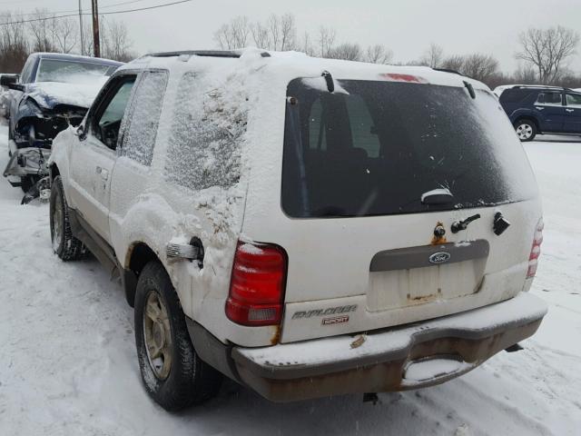 1FMYU70E82UB91038 - 2002 FORD EXPLORER S WHITE photo 3