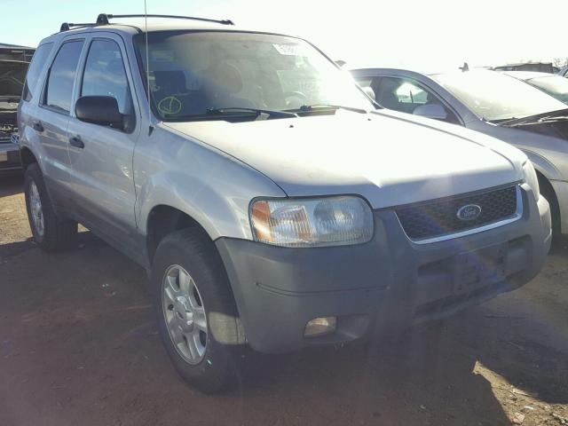 1FMCU93174KA43136 - 2004 FORD ESCAPE XLT SILVER photo 1