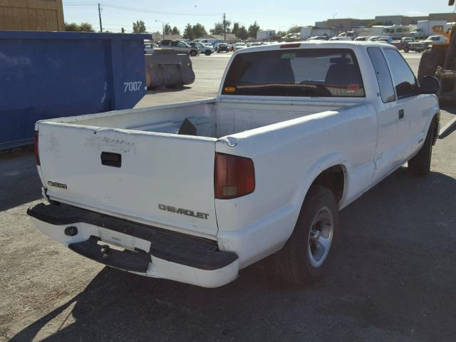 1GCCS19X1W8202031 - 1998 CHEVROLET S TRUCK S1 WHITE photo 4