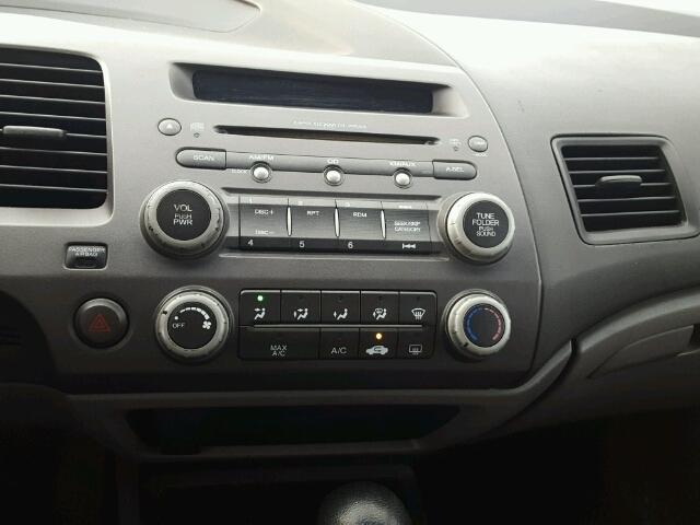 1HGFA168X6L081396 - 2006 HONDA CIVIC EX 银色 照片 9