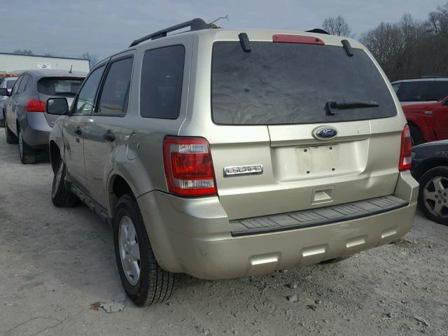 1FMCU0D7XBKA56670 - 2011 FORD ESCAPE XLT TAN photo 3