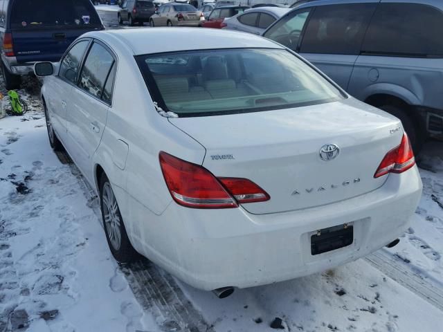 4T1BK36B37U234693 - 2007 TOYOTA AVALON XL WHITE photo 3