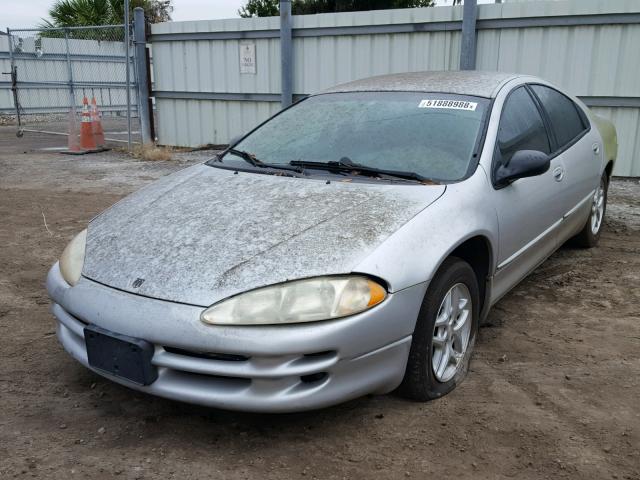 2B3HD46R02H262895 - 2002 DODGE INTREPID S 银色 照片 2
