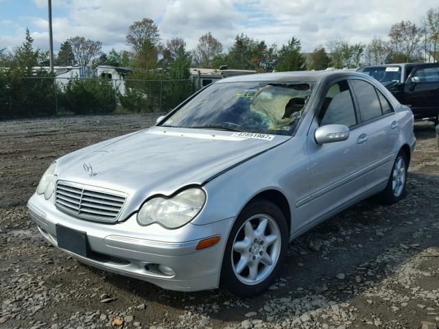 WDBRF61J53F348506 - 2003 MERCEDES-BENZ C 240 SILVER photo 2