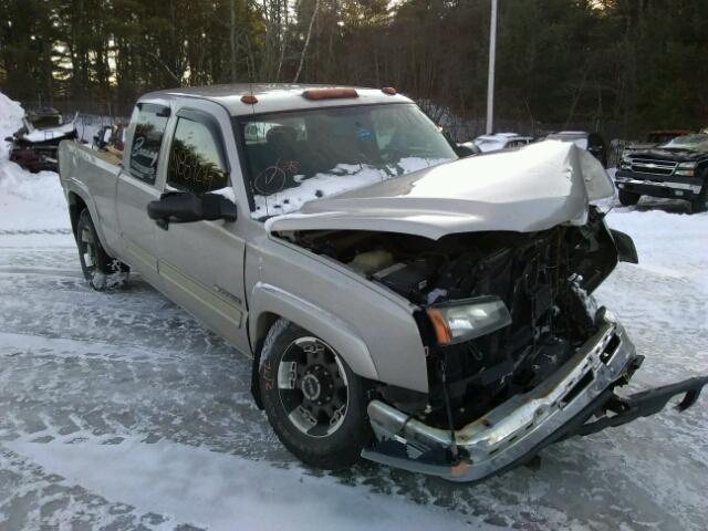 1GCHK29U95E145854 - 2005 CHEVROLET SILVERADO SILVER photo 1