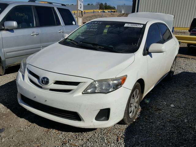 JTDBU4EE1B9163361 - 2011 TOYOTA COROLLA BA WHITE photo 2