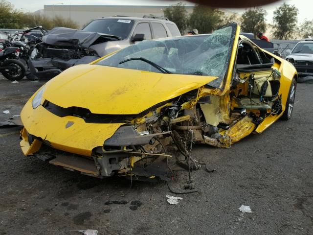 ZHWUC2ZF8HLA07794 - 2017 LAMBORGHINI HURACAN YELLOW photo 2