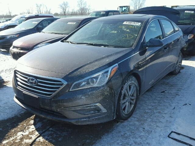 5NPE24AF6FH223889 - 2015 HYUNDAI SONATA SE BLACK photo 2