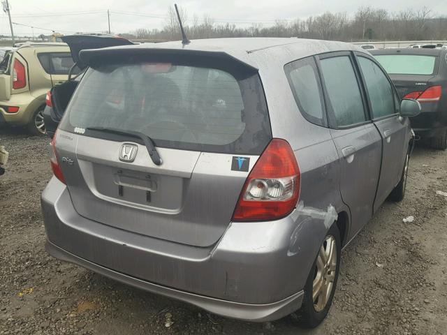 JHMGD38638S030024 - 2008 HONDA FIT SPORT GRAY photo 4