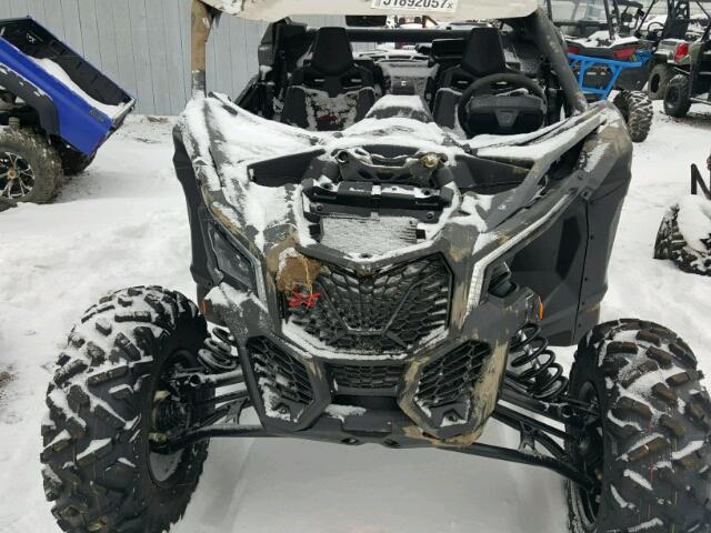 3JBVDAW46JK000592 - 2018 CAN-AM MAVERICK X BLACK photo 9