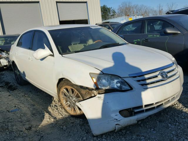 4T1BK36BX7U190997 - 2007 TOYOTA AVALON XL WHITE photo 1