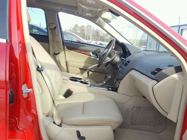 WDDGF8BB6AR094060 - 2010 MERCEDES-BENZ C 300 4MAT RED photo 5