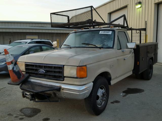 1FDKF37M9JKA17088 - 1988 FORD F350 TAN photo 2