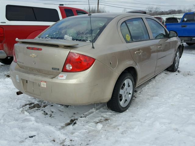 1G1AL58F087321050 - 2008 CHEVROLET COBALT LT GOLD photo 4