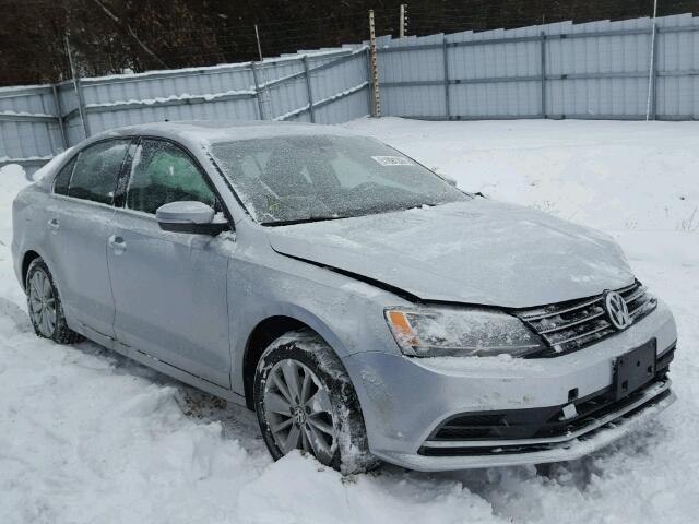 3VW2K7AJ4FM416798 - 2015 VOLKSWAGEN JETTA BASE SILVER photo 1