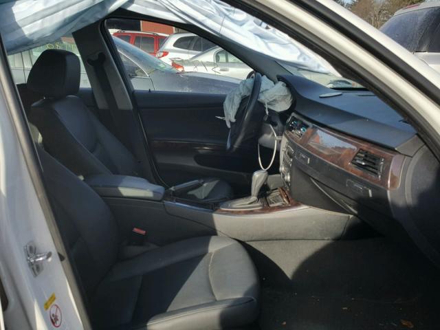 WBAVC73528KP37615 - 2008 BMW 328 XI SUL WHITE photo 5