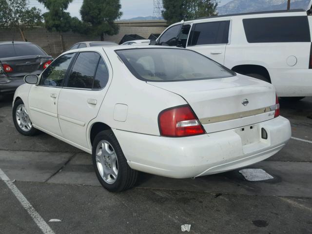 1N4DL01A61C166092 - 2001 NISSAN ALTIMA GXE WHITE photo 3