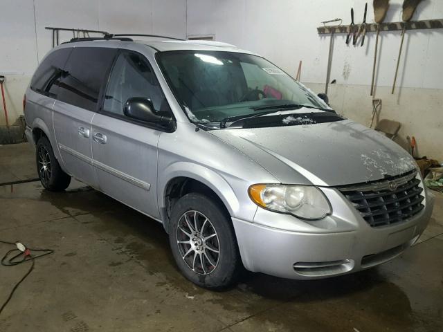 2A4GP54L66R921241 - 2006 CHRYSLER TOWN & COU SILVER photo 1