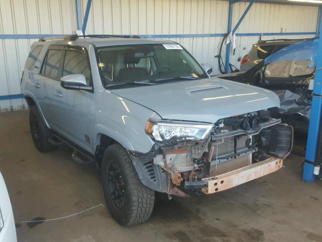 JTEBU5JR2H5414592 - 2017 TOYOTA 4RUNNER SR GRAY photo 1