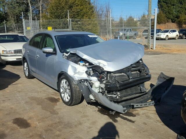 3VWD17AJ8EM433792 - 2014 VOLKSWAGEN JETTA SE SILVER photo 1