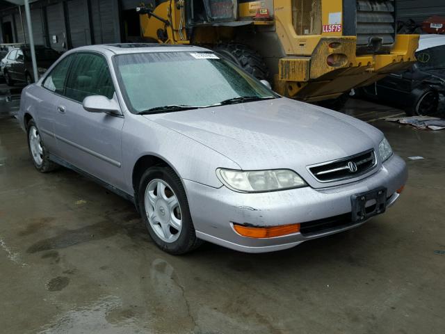 19UYA1249VL001368 - 1997 ACURA 2.2CL SILVER photo 1