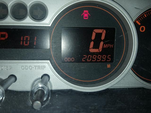 JTLKE50E881057527 - 2008 TOYOTA SCION XB თეთრი ფოტო 8