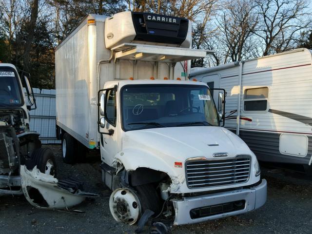 1FVACWDT0CDBV2304 - 2012 FREIGHTLINER M2 106 MED WHITE photo 1