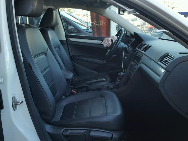 1VWAT7A32FC033518 - 2015 VOLKSWAGEN PASSAT S თეთრი ფოტო 5