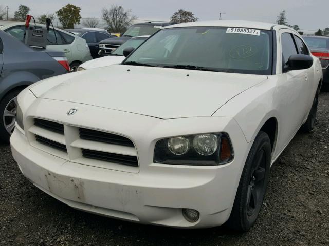 2B3LA43D29H549595 - 2009 DODGE CHARGER WHITE photo 2