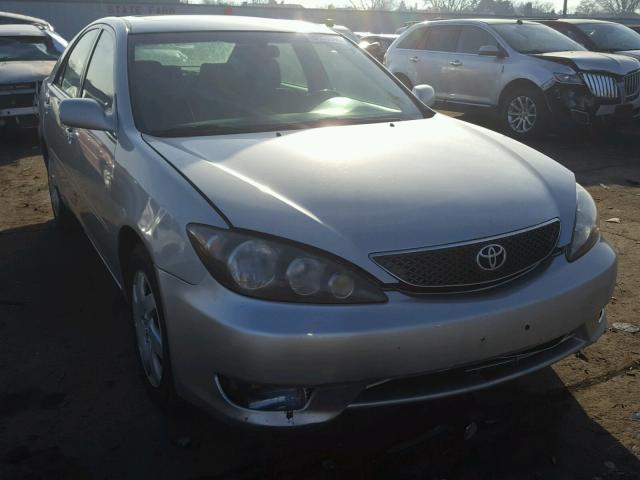 4T1BE32K45U073412 - 2005 TOYOTA CAMRY LE GRAY photo 1