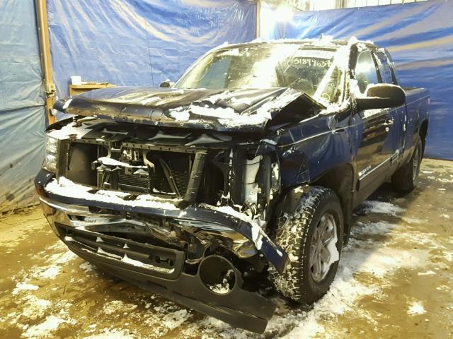 1GTR2VE39BZ136515 - 2011 GMC SIERRA K15 BLUE photo 2