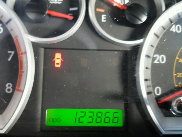 KL1TD5DE6AB084312 - 2010 CHEVROLET AVEO LS WHITE photo 8