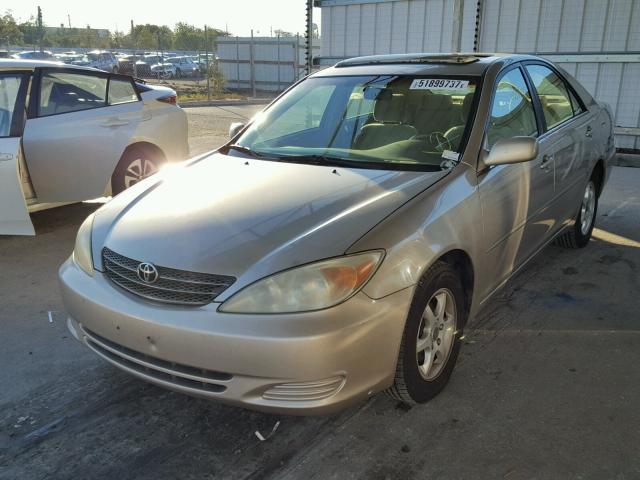 4T1BE32K83U658166 - 2003 TOYOTA CAMRY LE BEIGE photo 2