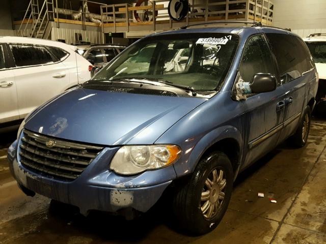 2A4GP54L77R137779 - 2007 CHRYSLER TOWN & COU BLUE photo 2