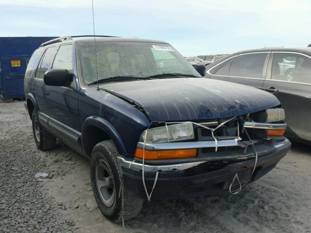 1GNCS13W11K113000 - 2001 CHEVROLET BLAZER BLUE photo 1