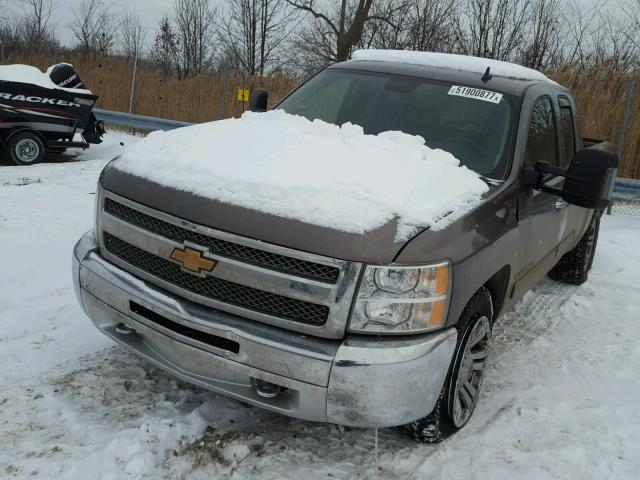 1GCRKSE77CZ212297 - 2012 CHEVROLET SILVERADO BROWN photo 2