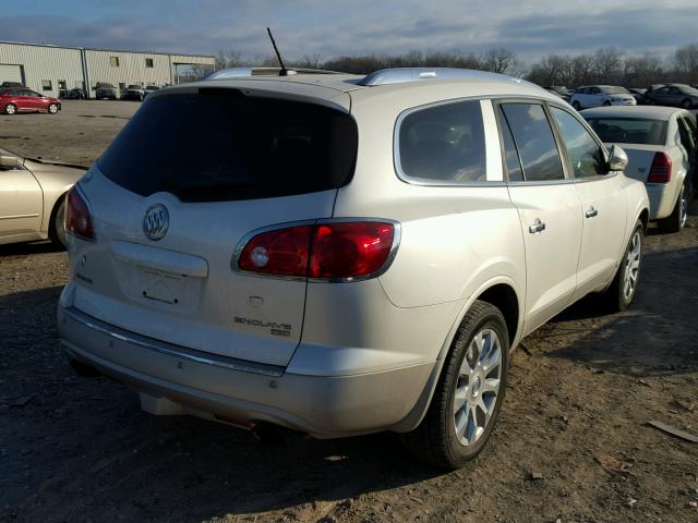 5GALVCED1AJ146125 - 2010 BUICK ENCLAVE CX WHITE photo 4