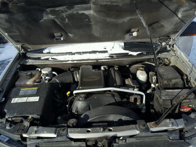 1GNDT13S352260262 - 2005 CHEVROLET TRAILBLAZE SILVER photo 7