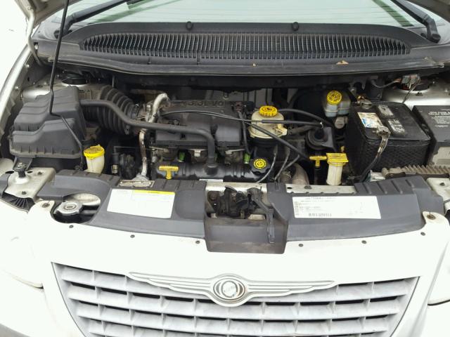 1C4GJ25382B504653 - 2002 CHRYSLER VOYAGER SILVER photo 7