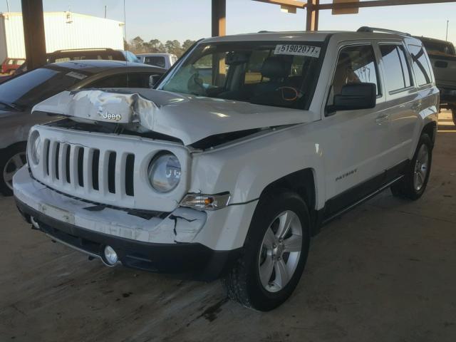 1C4NJPCB2CD667464 - 2012 JEEP PATRIOT LI WHITE photo 2