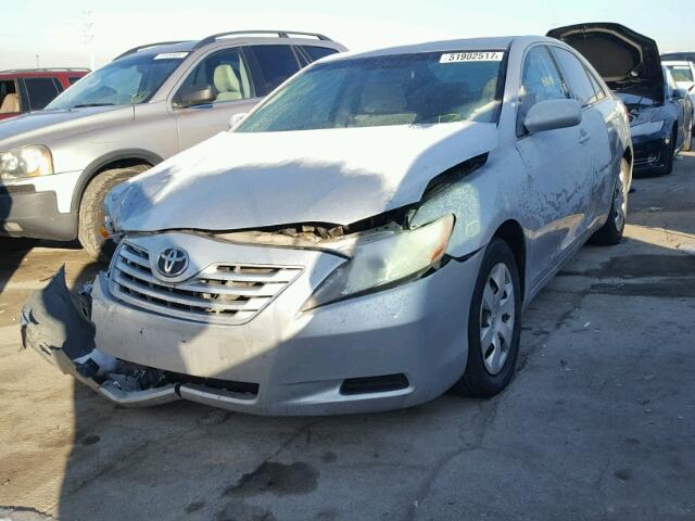 JTNBE46K773081268 - 2007 TOYOTA CAMRY NEW SILVER photo 2