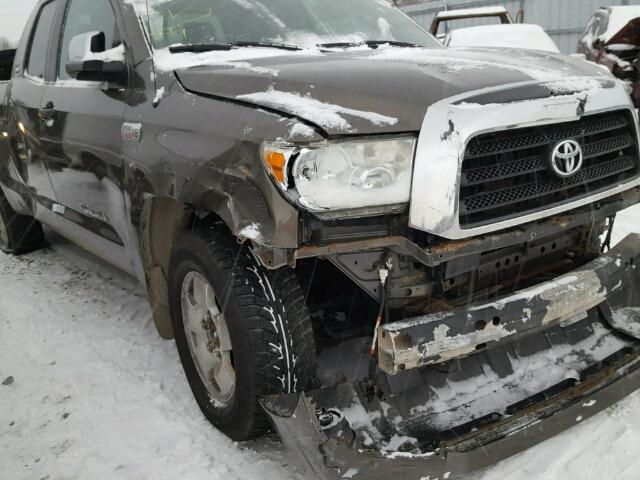 5TBBV54177S452960 - 2007 TOYOTA TUNDRA DOU GRAY photo 9