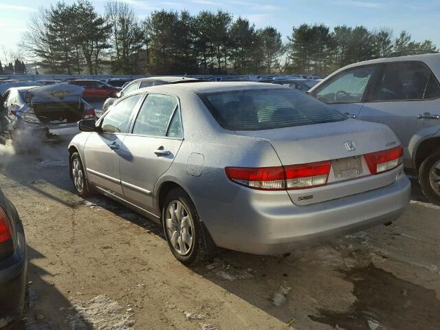 1HGCM66343A095541 - 2003 HONDA ACCORD LX SILVER photo 3