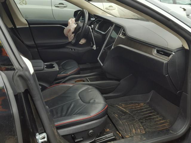 5YJSA1CP7DFP18169 - 2013 TESLA MODEL S BLACK photo 5